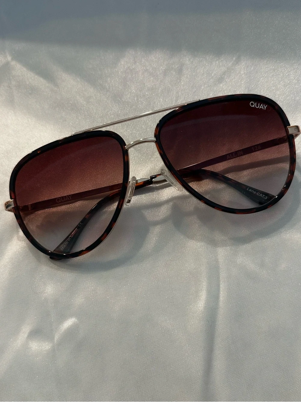 QUAY ALL IN Tortoiseshell Aviator Sunglasses with Gold Bridge